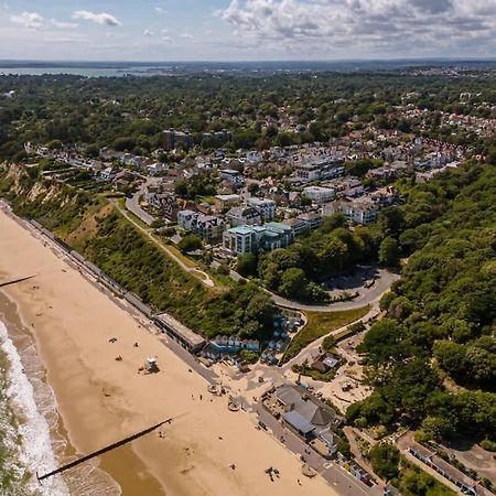 Middle Chine Bournemouth Exterior foto
